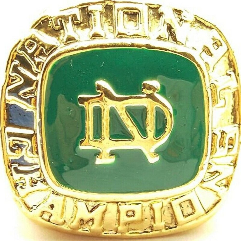 1977 Notre Dame Fry NCAA Gold Championship Ring